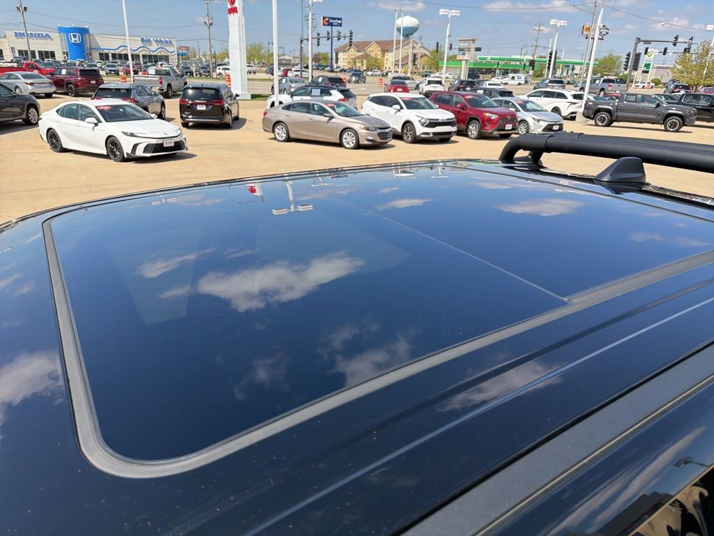 Used 2022 RAM 1500 TRX w/ TRX Level 2 Equipment Group AWD/4WD image 17