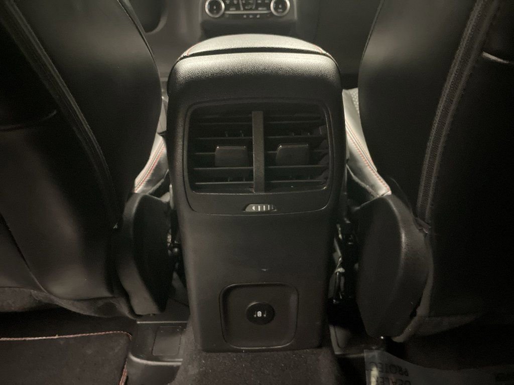 Used 2023 Ford Escape ST-Line image 14
