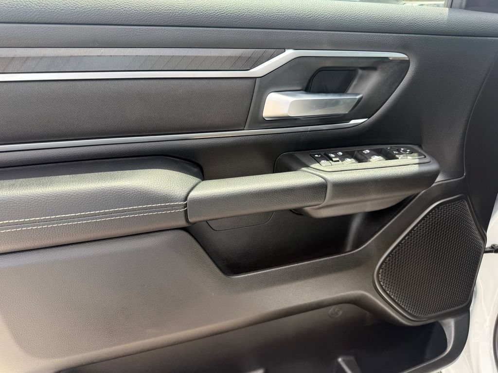 New 2026 RAM 1500 Big Horn AWD/4WD image 11