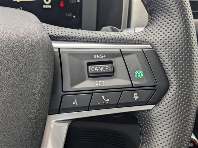 New 2025 Mitsubishi Outlander SE image 25