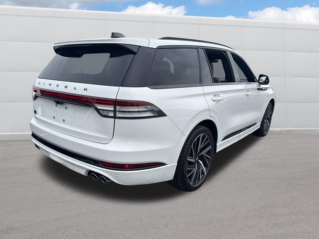 Used 2025 Lincoln Aviator Black Label w/ Jet Appearance Package AWD/4WD image 8