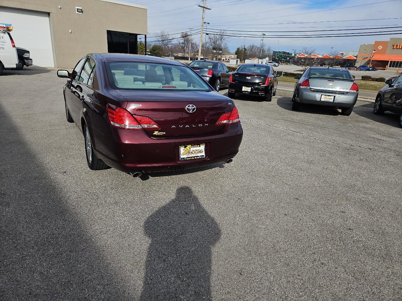 Used 2006 Toyota Avalon XLS image 3