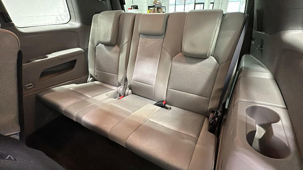 Used 2015 Honda Pilot LX image 11