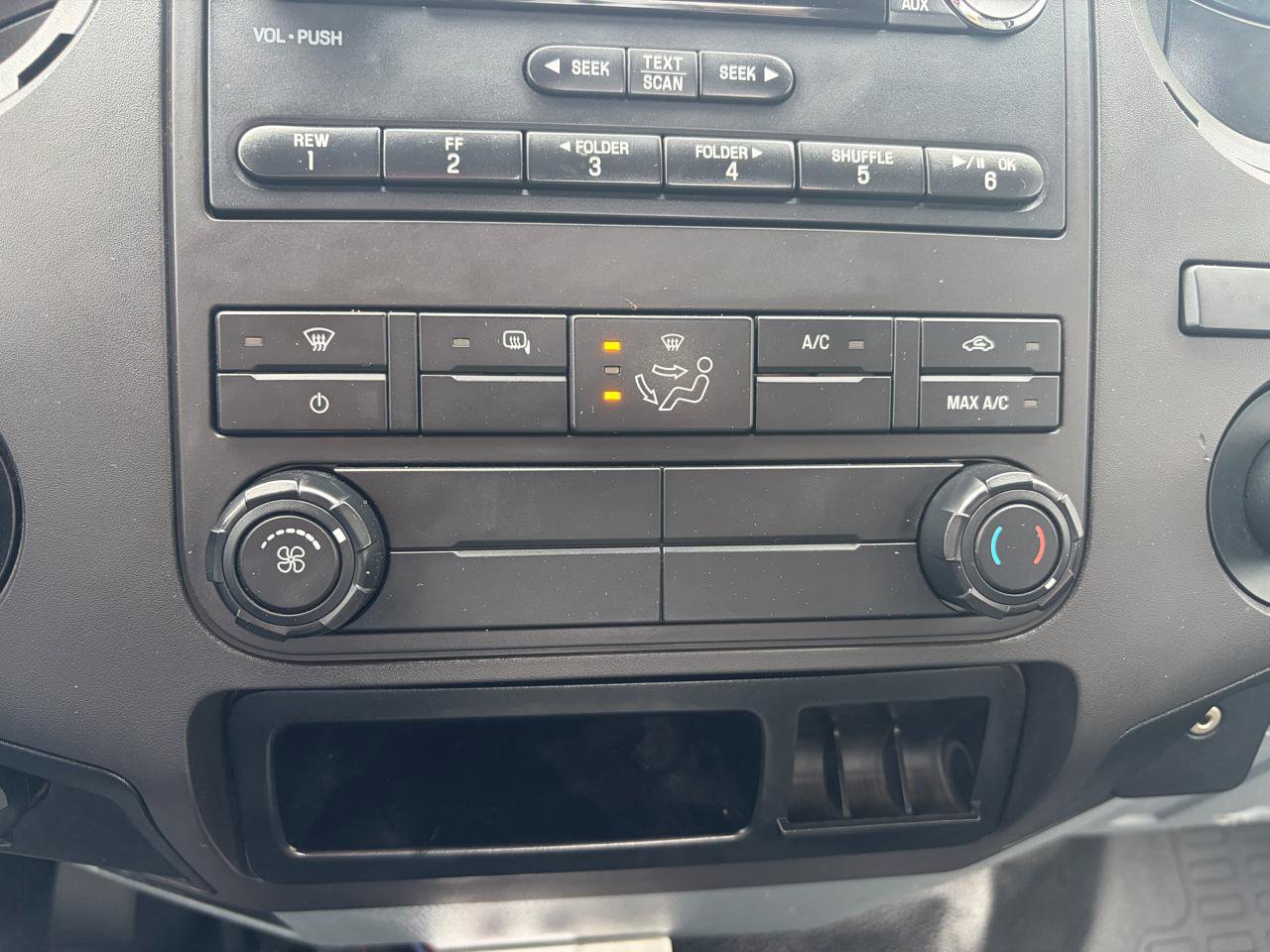 Used 2014 Ford F250 XL w/ Power Equipment Group image 32