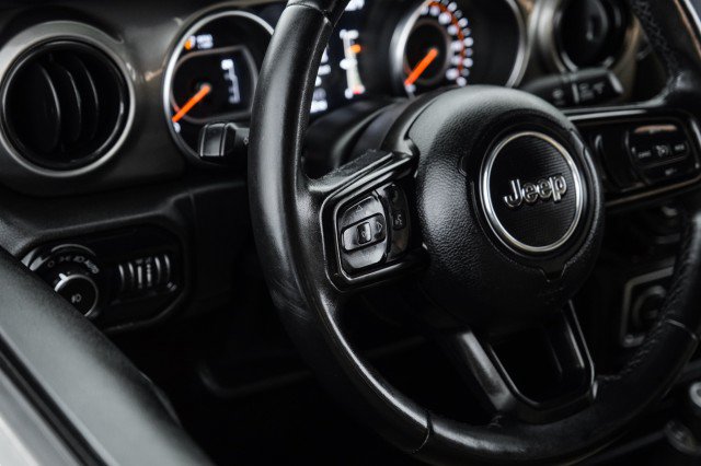 Used 2019 Jeep Wrangler Sport AWD/4WD image 14