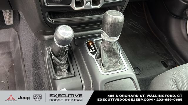 Used 2022 Jeep Gladiator Sport AWD/4WD image 18