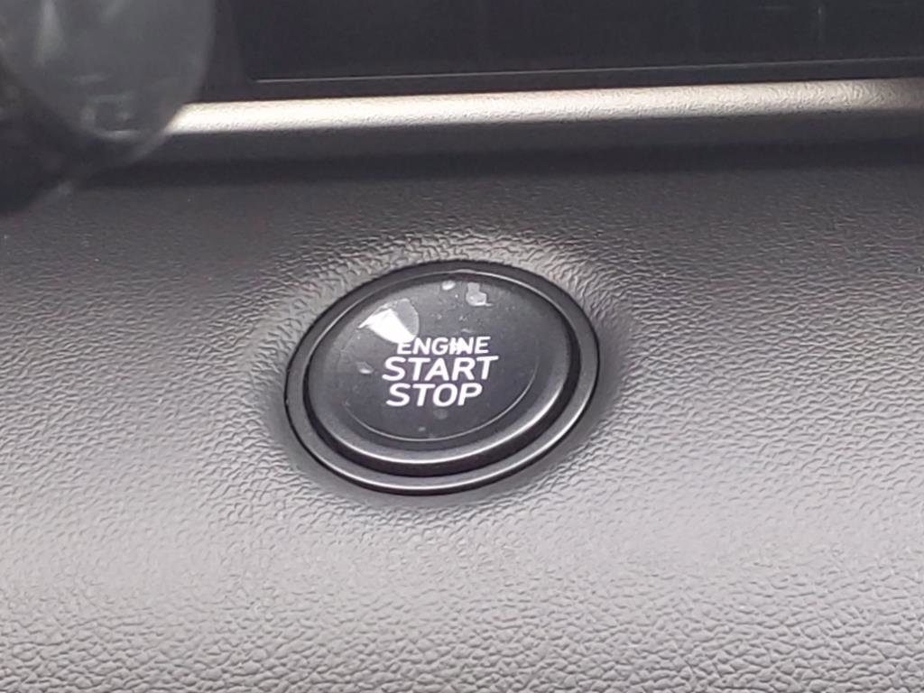 Used 2025 Hyundai Elantra Sport image 22