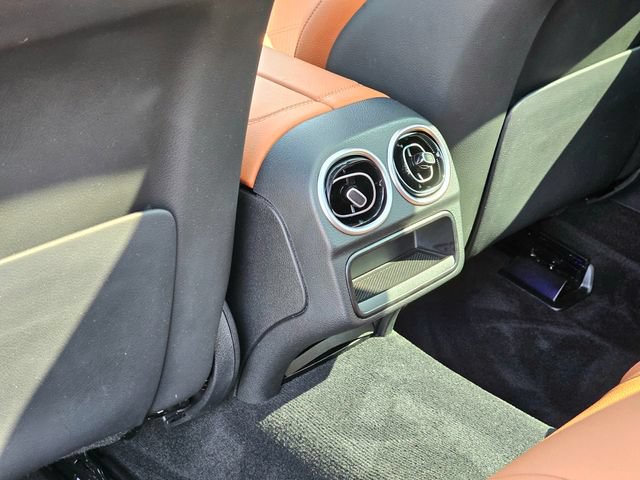 Certified 2023 Mercedes-Benz C 300 4MATIC Sedan image 26