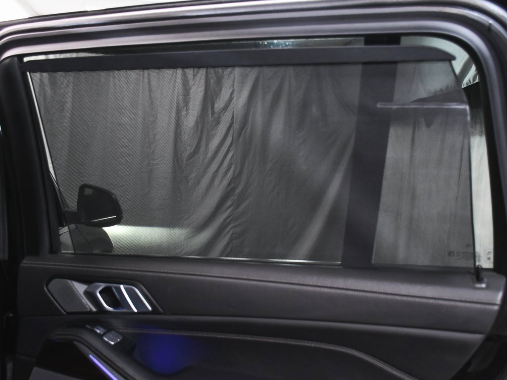 Used 2024 BMW X7 xDrive40i image 15