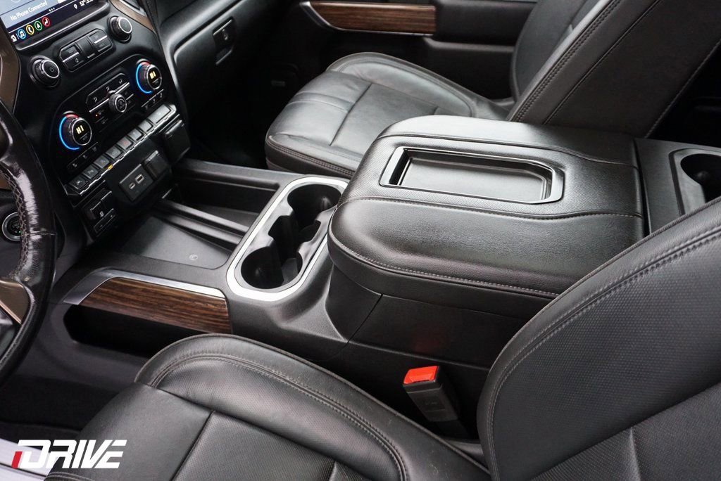 Used 2019 Chevrolet Silverado 1500 High Country image 34