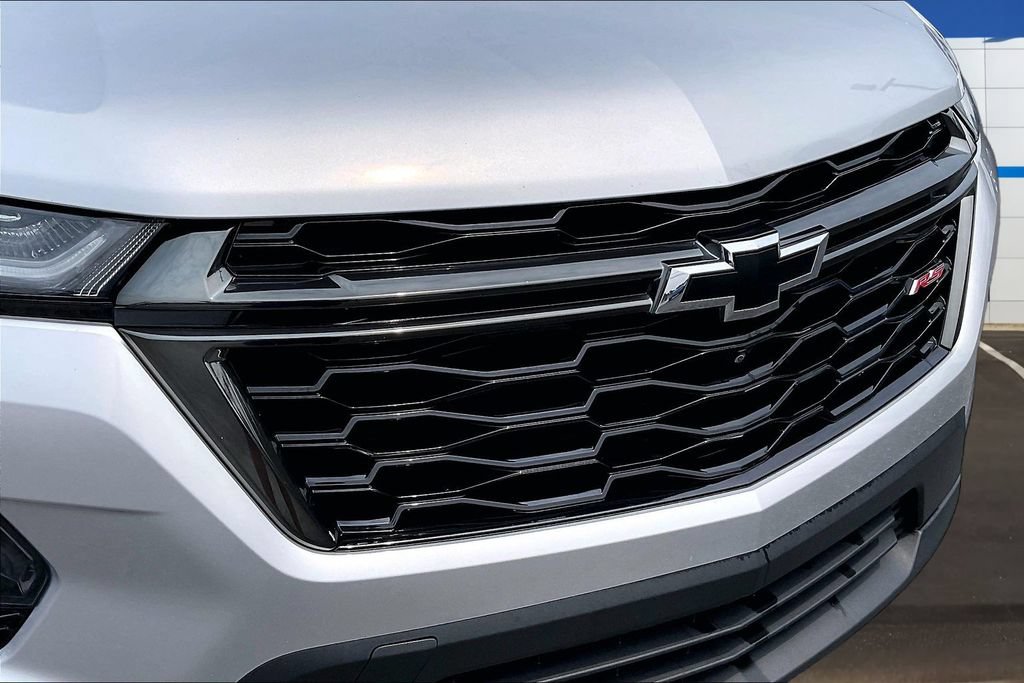 Used 2022 Chevrolet Traverse RS FWD image 33
