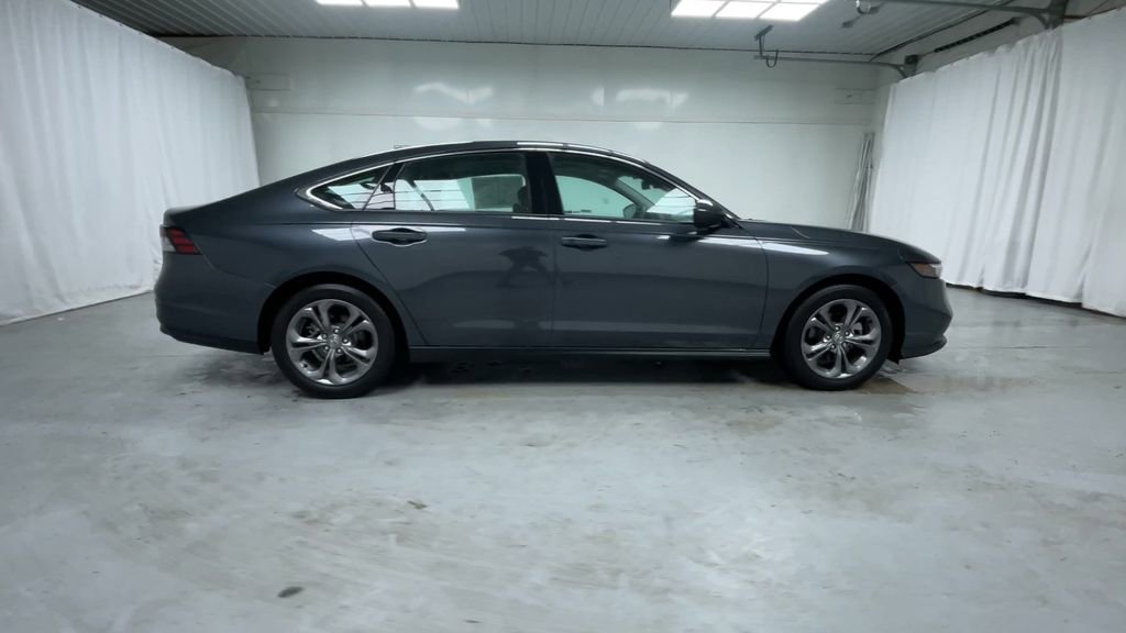 Certified 2024 Honda Accord EX image 9