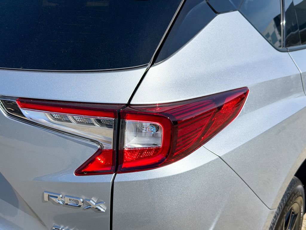 New 2026 Acura RDX SH-AWD image 6