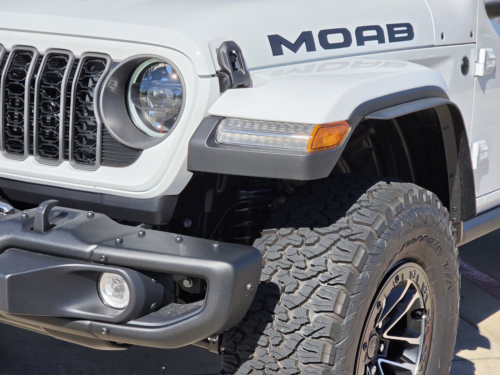 New 2027 Jeep Wrangler Unlimited Rubicon 392 AWD/4WD image 9