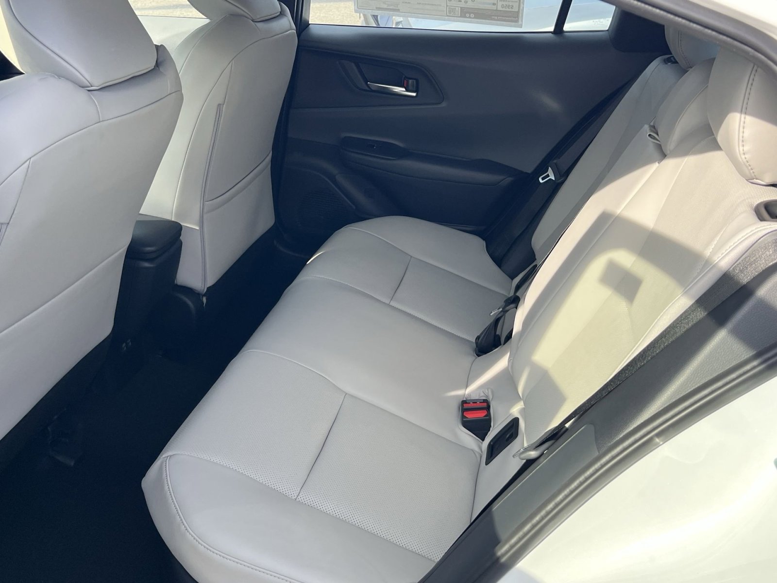 New 2026 Toyota Prius XLE image 19