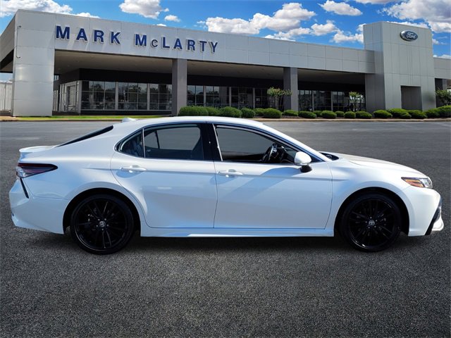 Used 2024 Toyota Camry XSE image 3