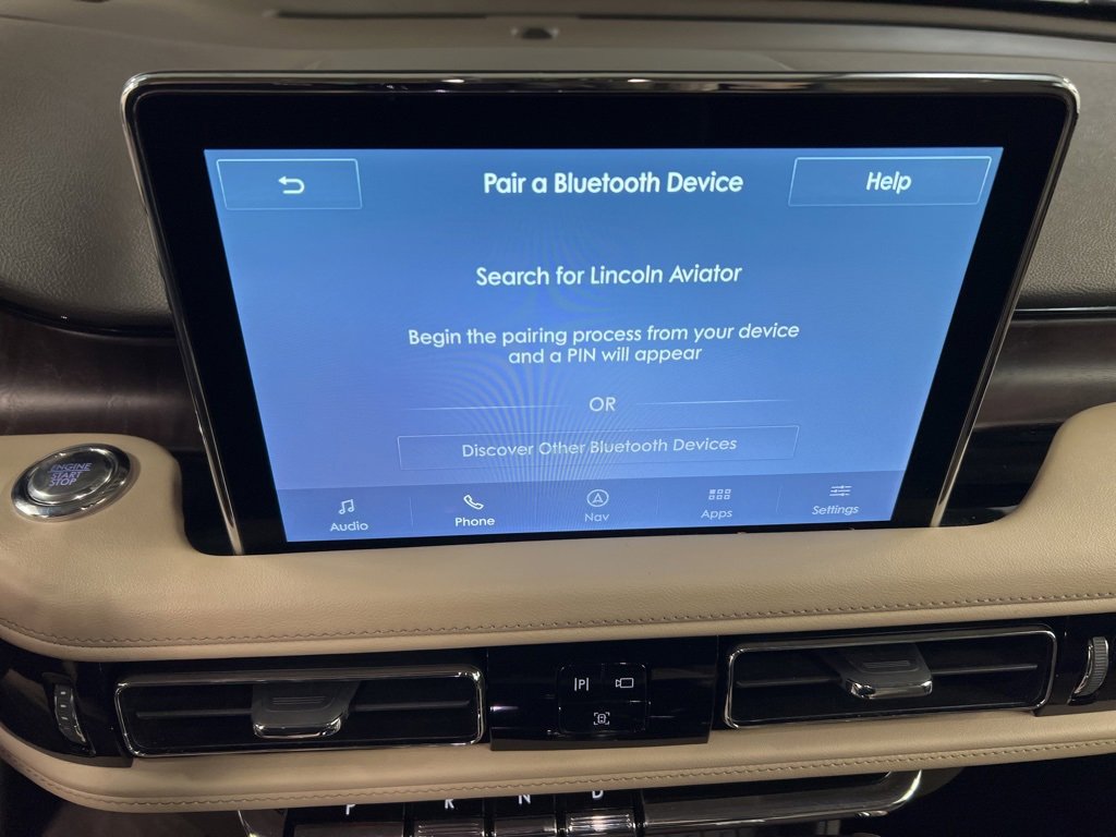 Used 2022 Lincoln Aviator Reserve w/ Equipment Group 201A image 10
