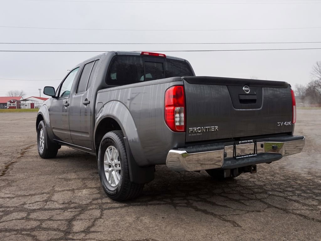 Used 2021 Nissan Frontier SV w/ SV Utility Package image 5
