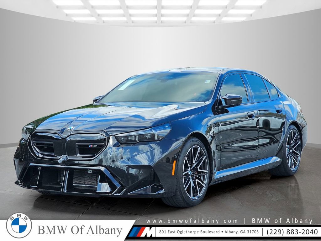 New 2026 BMW M5 w/ Carbon Package video 1