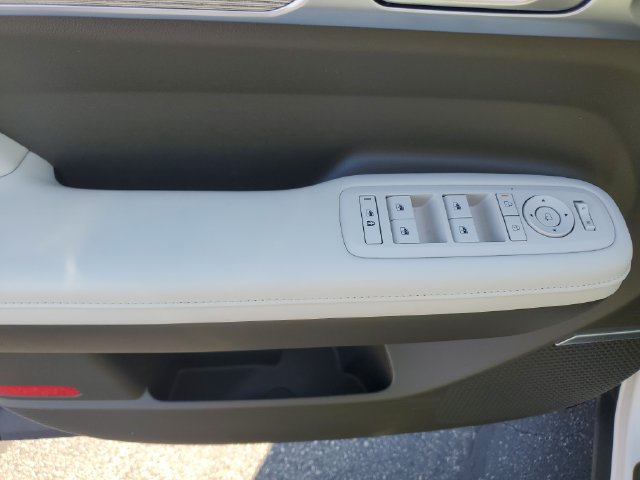 Certified 2025 Hyundai Santa Fe Calligraphy FWD image 20