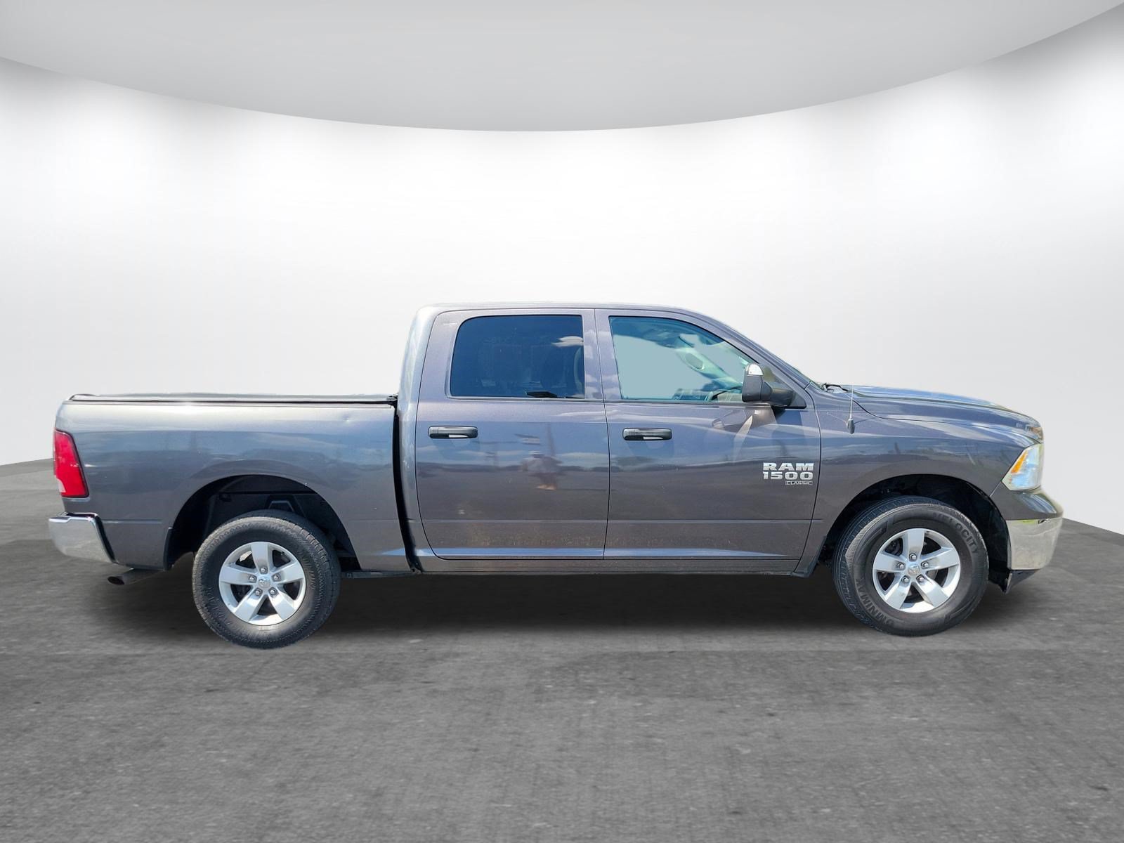 Used 2022 RAM 1500 Classic SLT w/ Electronics Group AWD/4WD video 2