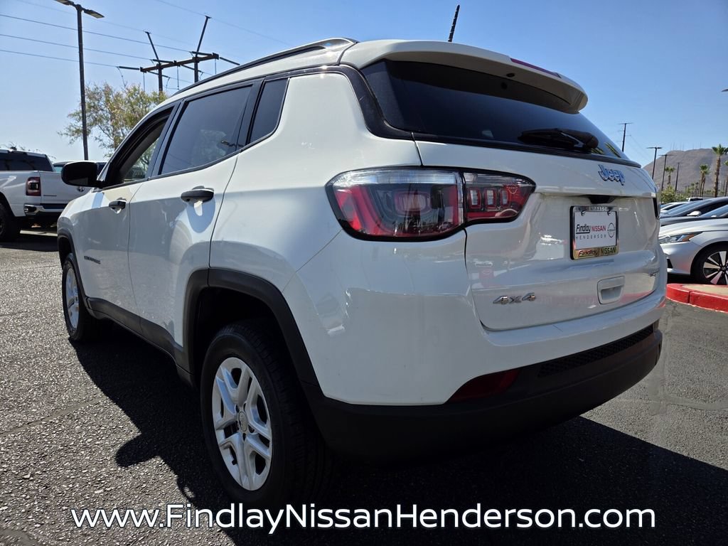 Used 2018 Jeep Compass Sport AWD/4WD image 4