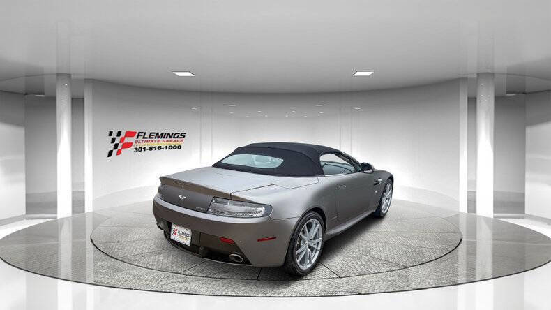 Used 2015 Aston Martin V8 Vantage Roadster image 13