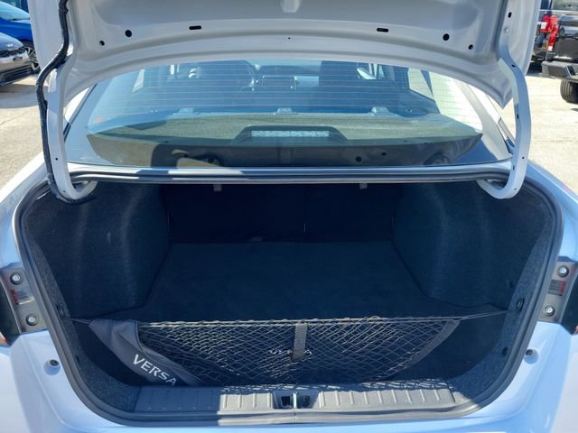 Used 2025 Nissan Versa SV w/ Trunk Package image 10