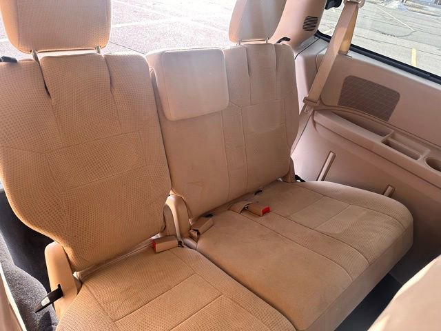 Used 2013 Dodge Grand Caravan SE FWD image 34