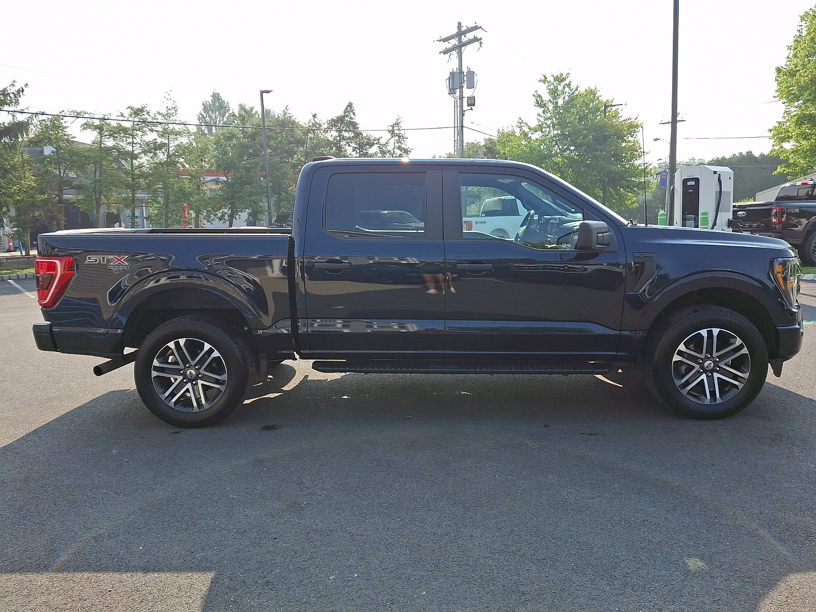 Used 2023 Ford F150 XL w/ STX Appearance Package AWD/4WD image 4