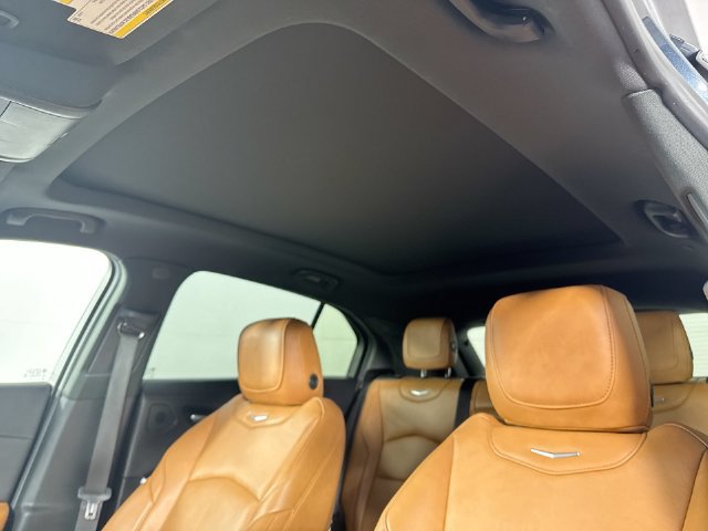 Used 2020 Cadillac XT4 Premium Luxury w/ Sun And Sound Package AWD/4WD image 18