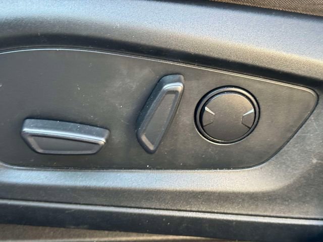 Used 2021 Ford Explorer XLT image 23
