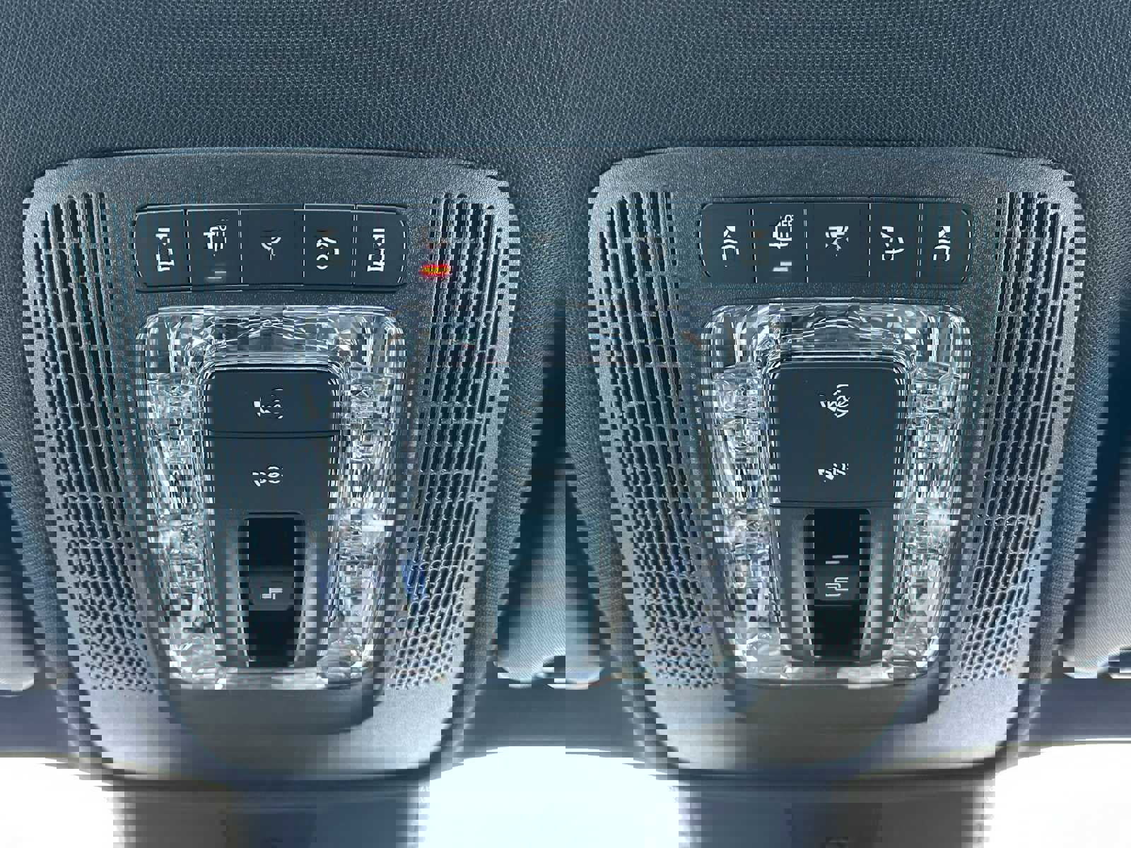 Used 2026 Mercedes-Benz GLB 250 4MATIC image 30