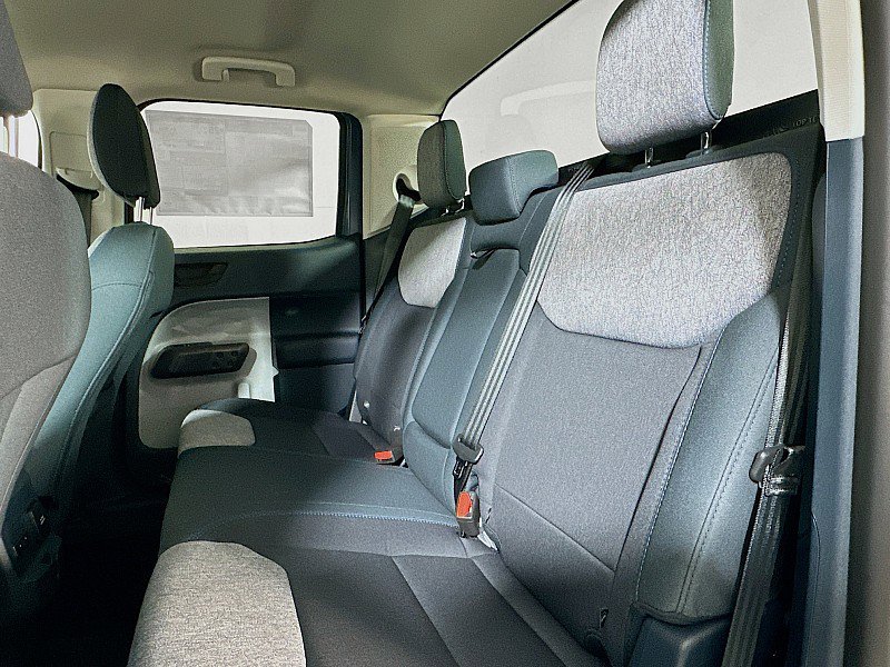 New 2025 Ford Maverick XLT w/ XLT Luxury Package image 8