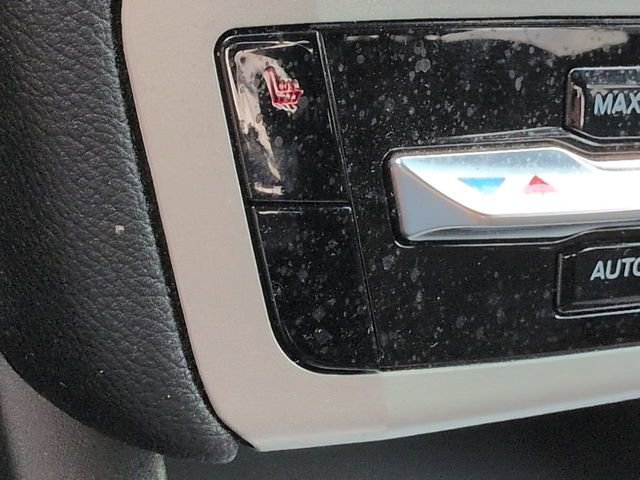 Certified 2023 Ford Explorer XLT image 21