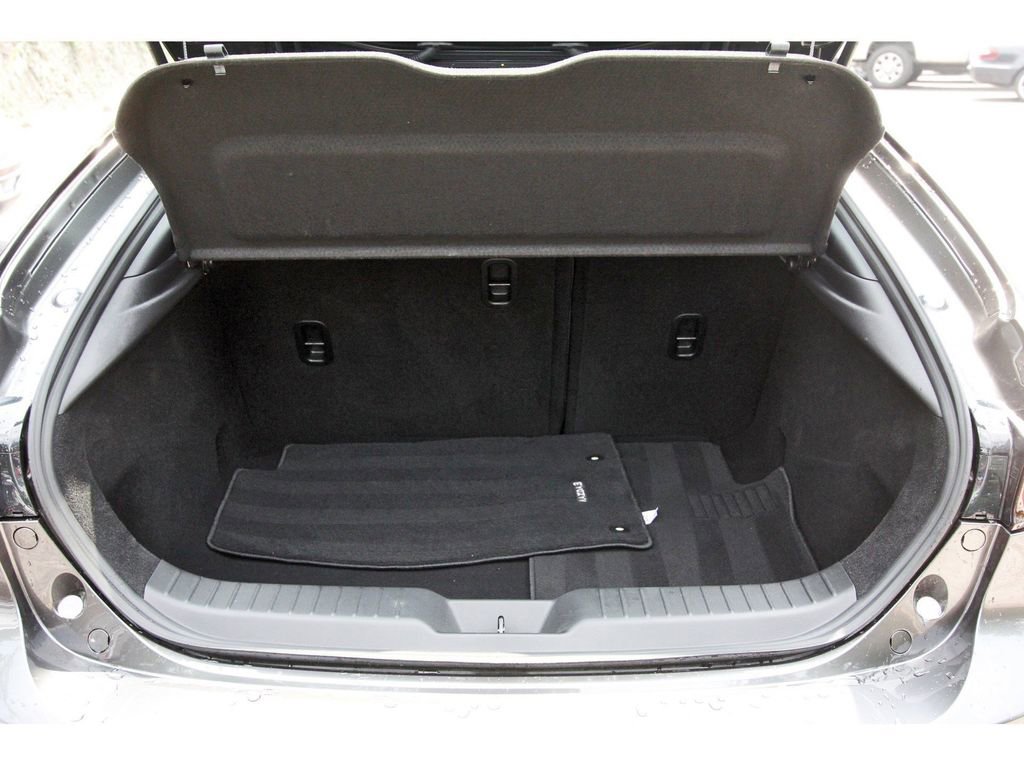 Certified 2025 MAZDA MAZDA3 s FWD image 6