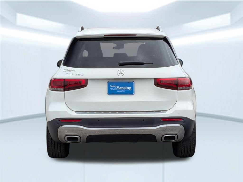 Used 2023 Mercedes-Benz GLB 250 image 5