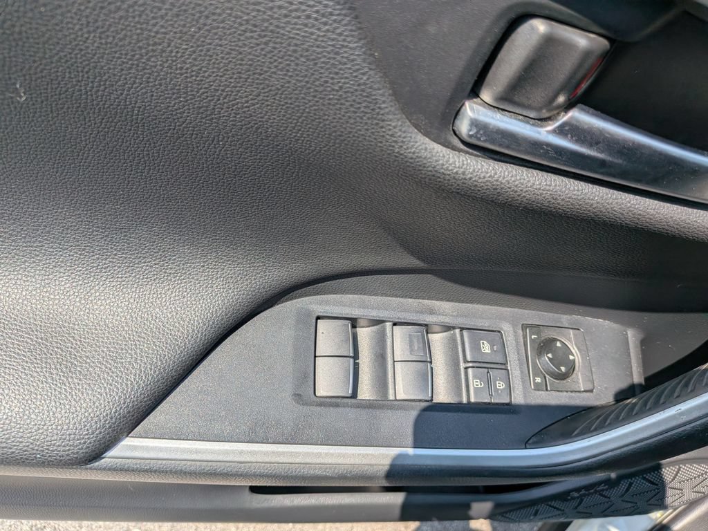 Used 2020 Toyota RAV4 XSE AWD/4WD image 9