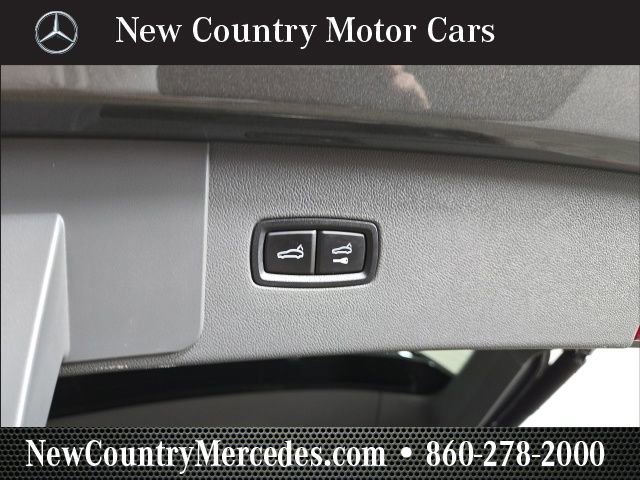 Used 2020 Porsche Cayenne Turbo image 10