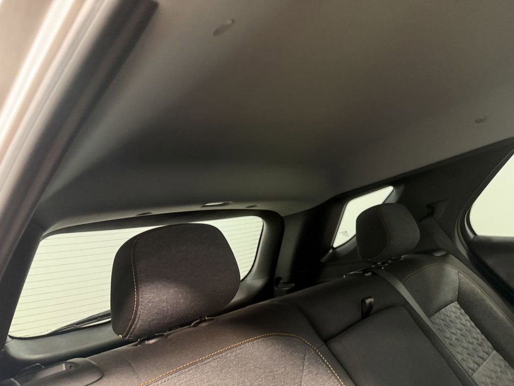 Used 2022 Chevrolet Equinox LT image 15