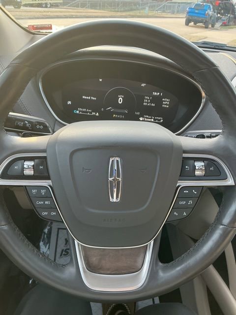 Used 2020 Lincoln Nautilus Reserve image 25