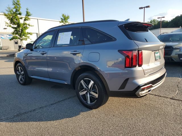 Used 2023 Kia Sorento S FWD image 4