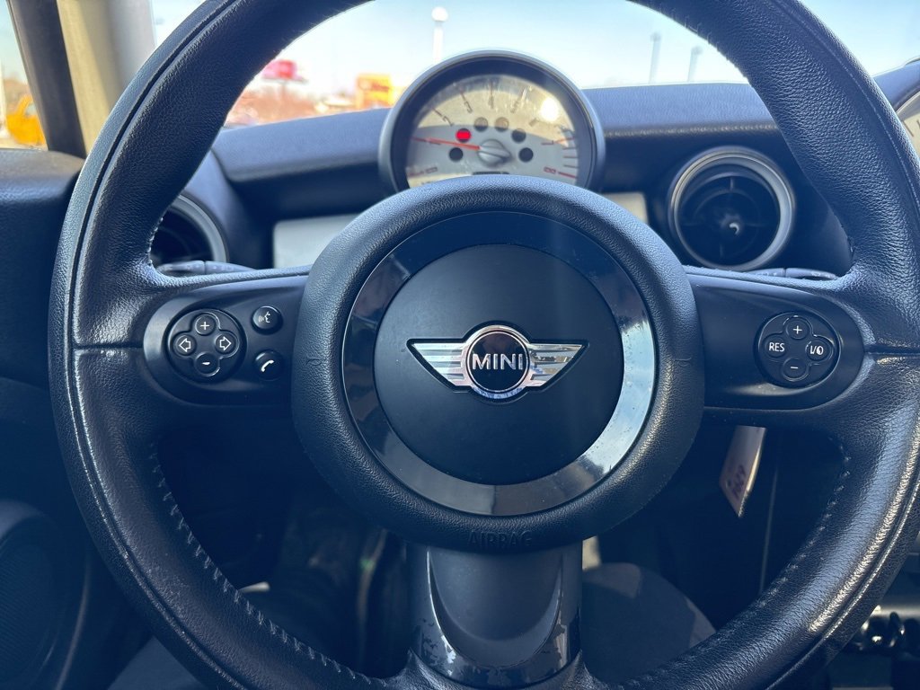 Used 2012 MINI Cooper Hardtop image 14