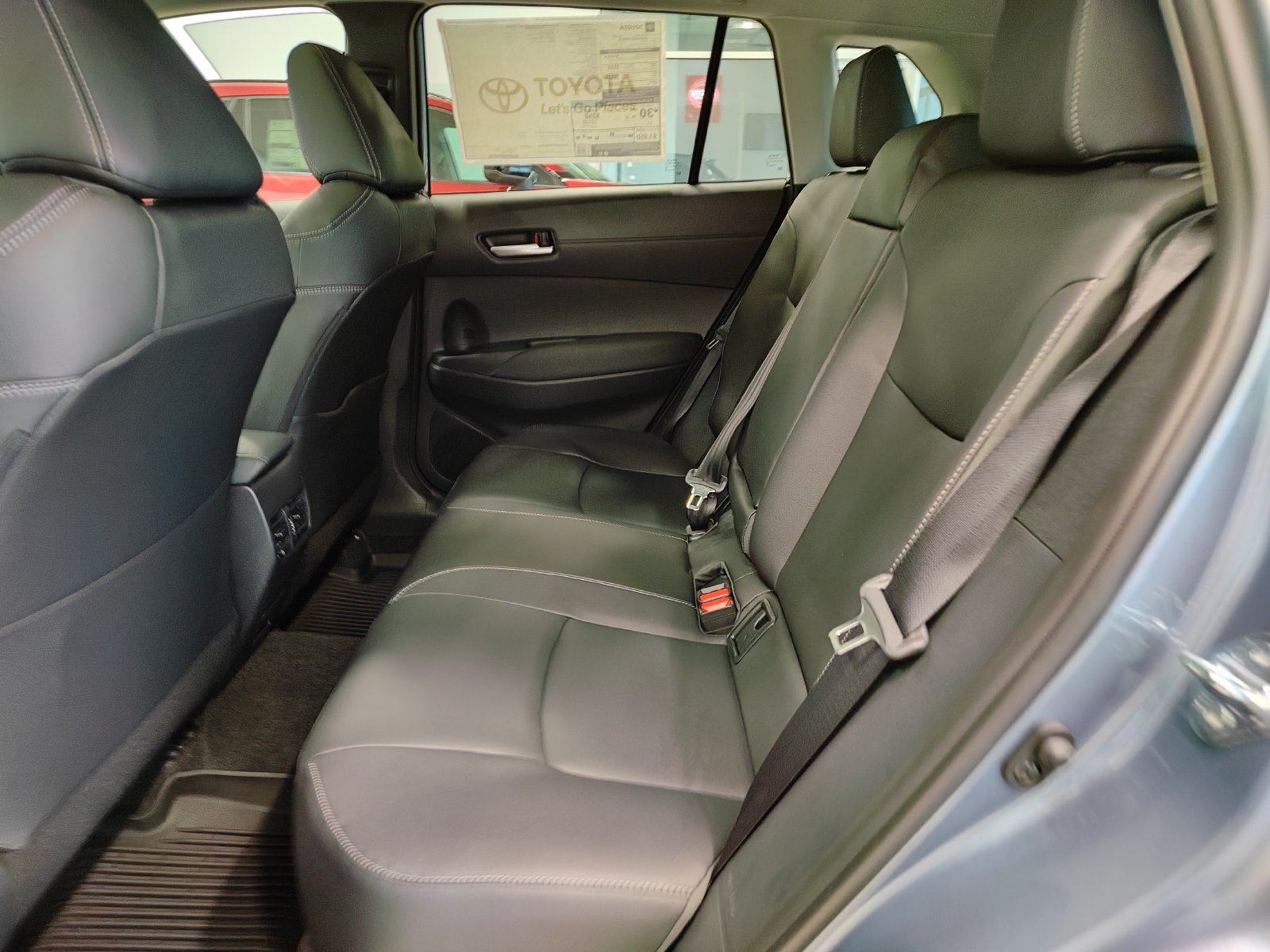 New 2026 Toyota Corolla Cross XLE w/ Convenience Package AWD/4WD image 11