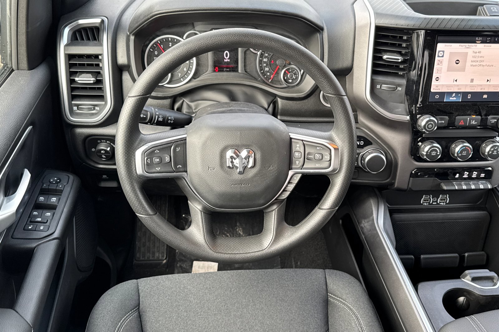 New 2026 RAM 1500 4WD 4D Crew Cab Big Horn/Lone image 13