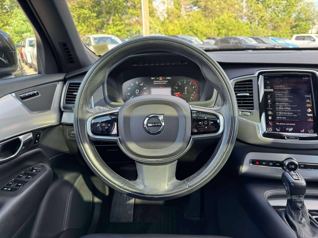 Used 2016 Volvo XC90 T6 Momentum AWD/4WD image 23