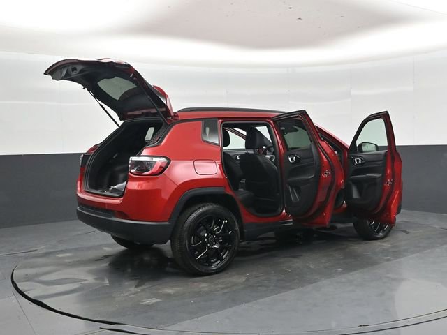 New 2026 Jeep Compass Latitude image 48