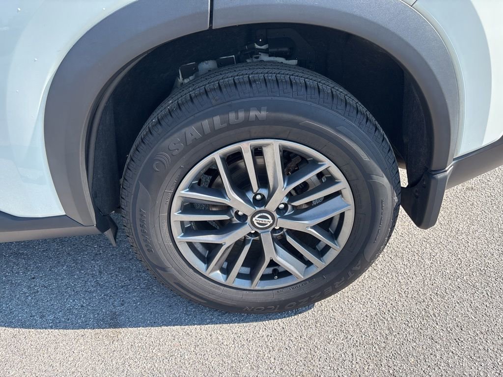 Used 2021 Nissan Rogue S image 41