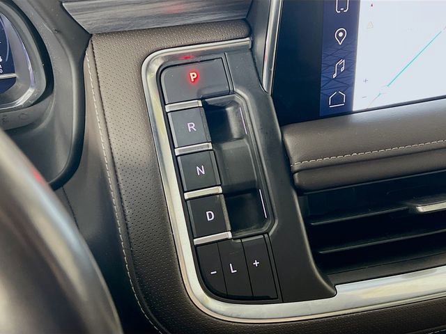 Used 2022 GMC Yukon XL SLT w/ SLT Luxury Package image 23