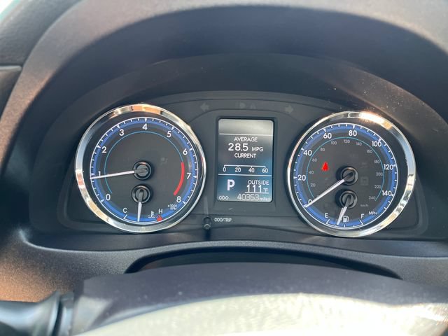 Used 2019 Toyota Corolla LE w/ Carpet Mat Package (TMS) FWD image 24